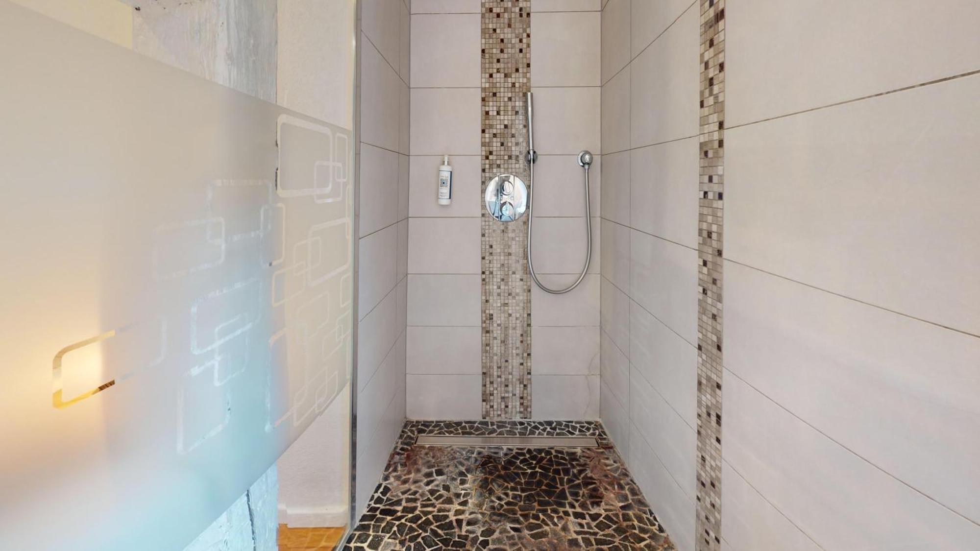 Apartamento Le Roesselmann 1 Parking Colmar Exterior foto